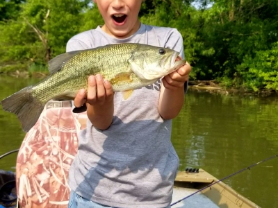 Bass-Fishing-Guides-Top-Water-Trips-.jpg Top Water Trips Fishing Charter on our Jet Boat fishing For Bass on Blue Marsh
